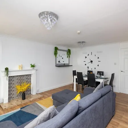 6 Guests - 10min Centre Holiday home Leeds (West Yorkshire)